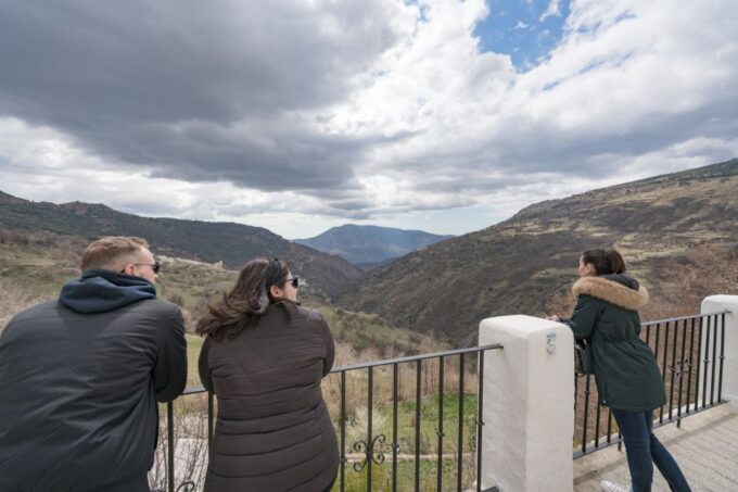 From Granada: Alpujarra Villages Guided Day Tour - Free Time in Pampaneira