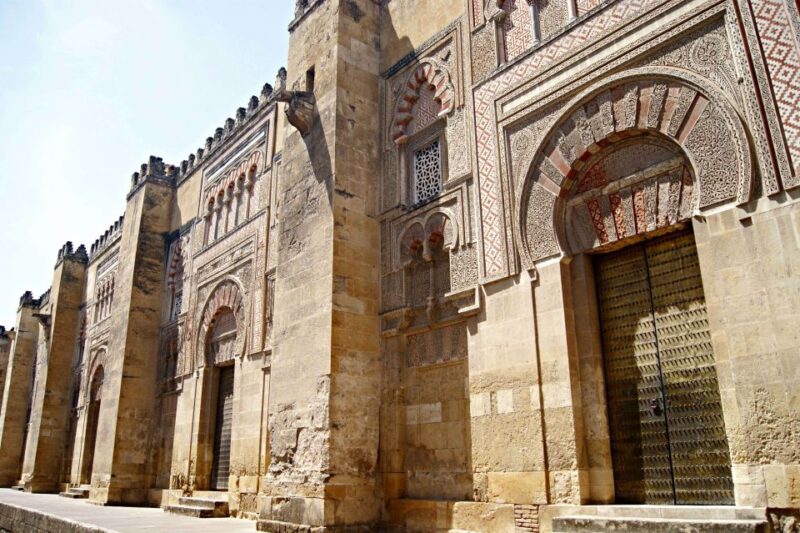 From Granada: Cordoba and Mezquita Full Day Tour - Private and Small Group Options