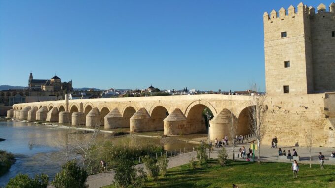 From Granada: Private Córdoba Tour and Skip-the-Line Tickets - Tour Considerations