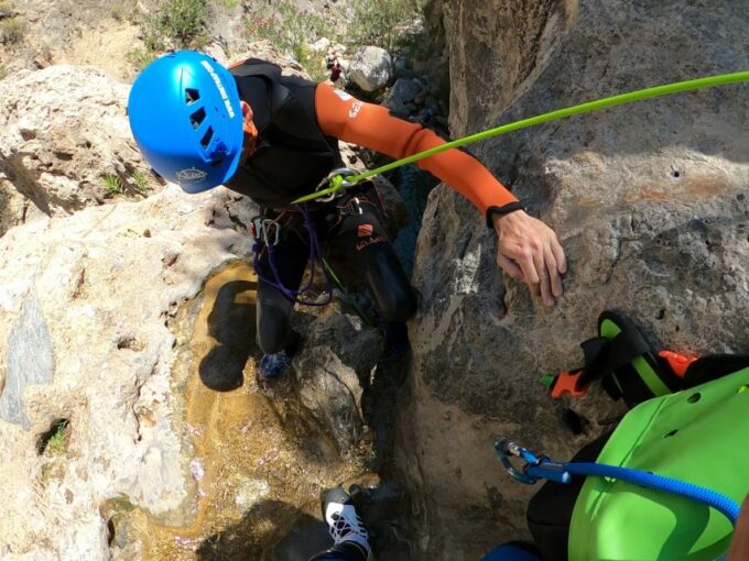 From Granada: Rio Verde Canyoning Tour With Lunch - Important Considerations