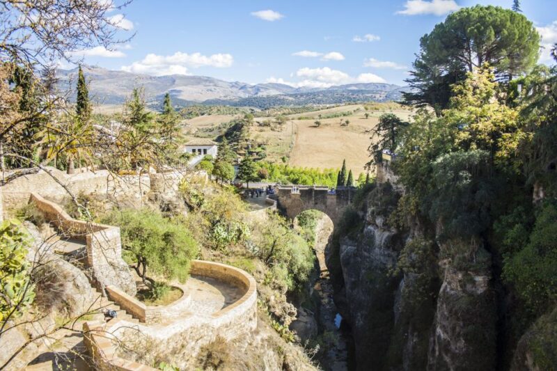 From Granada: Ronda Guided Tour - Strolling Rondas Charming Streets