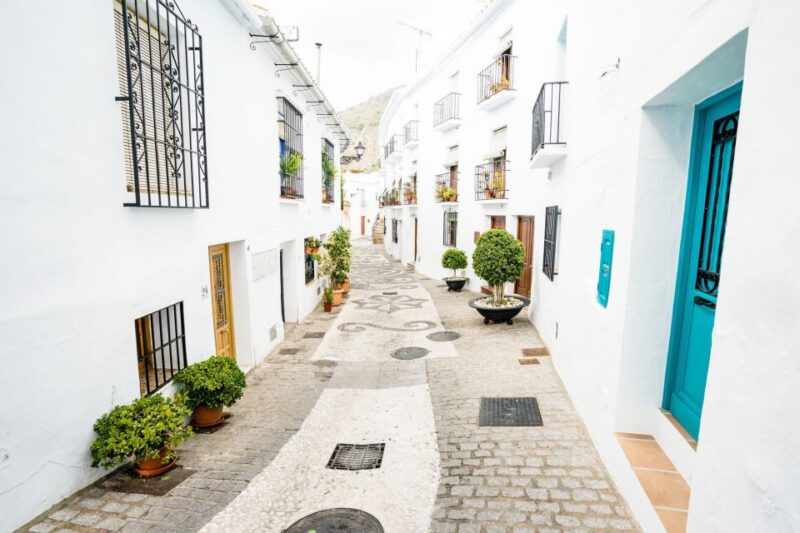 From Granada: Skip-the-Line Nerja Cave and Frigiliana - Discover the Moorish Charm of Frigiliana