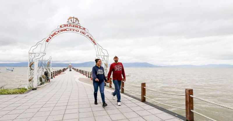 From Guadalajara: Chapala Lake & Ajijic Tour - Attractions and Activities