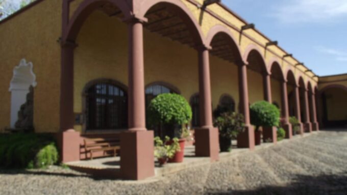 From Guadalajara: Visiting Hacienda Casa Herradura. Unique! - Main Attractions in Tequila