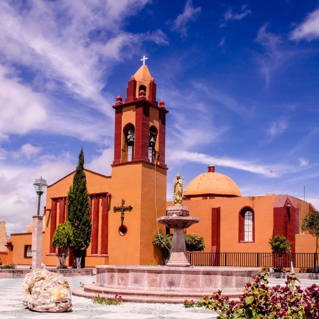 From Guanajuato: Private Tour of Queretaro & Pena De Bernal - Tour Inclusions