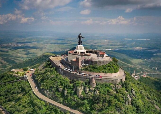 From Guanajuato: Private Tour to Christ the King - Statue of Cristo Rey