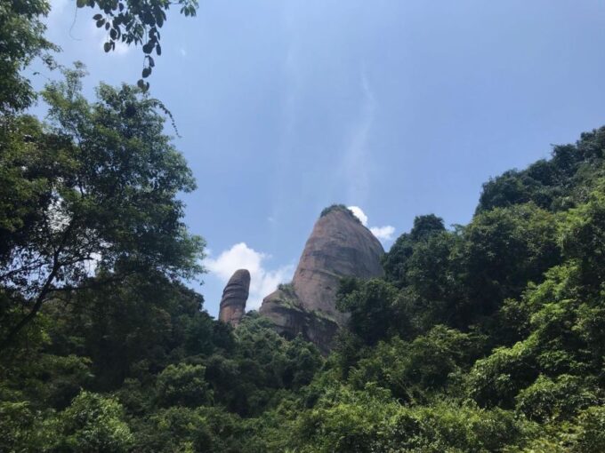 From Guangzhou: Mount Danxia and Nanhua Temple Full-Day - Nanhua Temple Visit