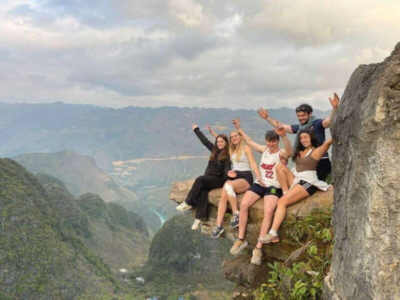 From Ha Giang City:Loop Tour 2 Days 1 Night With Easy Rider - Day 2: Traversing the Ma Pi Leng Pass