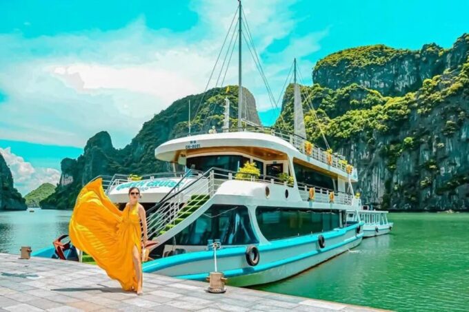 From Ha Long Bay: Ha Long Luxury 1 Day Trip - Sunset Experience