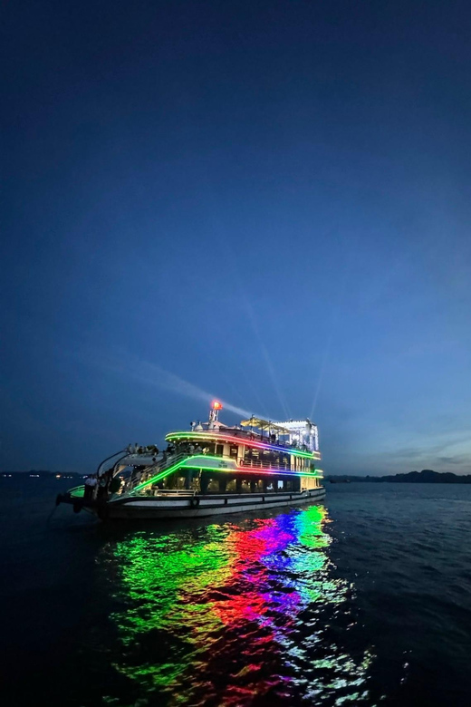 From Ha Long: Ha Long Dinner on Cruise With DJ on Sundeck - Dining Experience