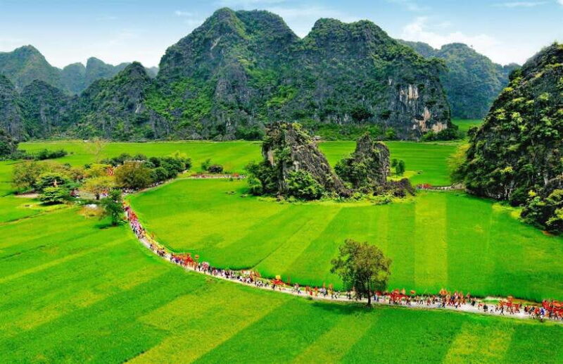 From Ha Noi: Bai Dinh Trang An Ninh Binh Tour Full Day Lunch - Itinerary Highlights