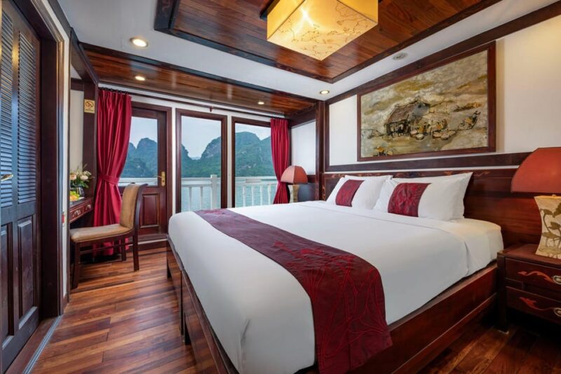 From Ha Noi: Explore Ha Long 2 Days 1 Night - Dining and Onboard Experiences