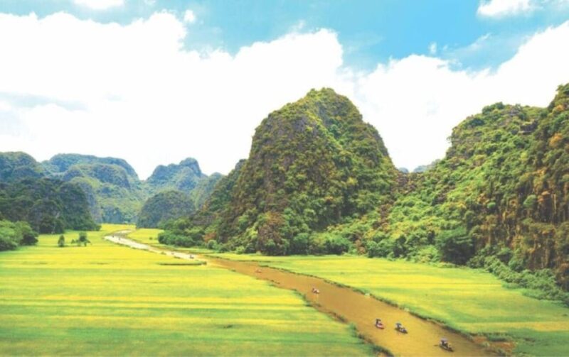 From Ha Noi: Explore Hoa Lu, Tam Coc and Mua Cave Full Day - Included in the Tour