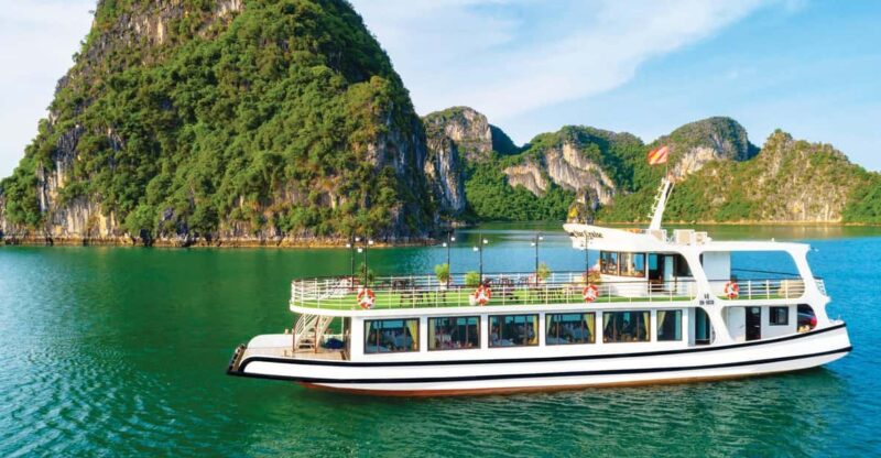 FROM HA NOI : FULL DAY LUXURY HA LONG BAY CRUISE - LIMOUSINE - Activities and Highlights