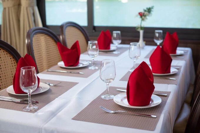 FROM HA NOI : FULL DAY LUXURY HA LONG BAY CRUISE - LIMOUSINE - Booking and Pricing