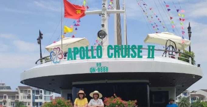From Ha Noi: Ha Long Bay 1 Day With Cruise Luxury - Luxury Cruise Experience