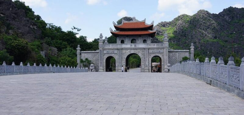 From Ha Noi: Hoa Lu – Tam Coc/ Trang An - Culinary Experience