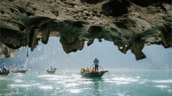 From Ha Noi: Hoa Lu – Tam Coc / Trang An – Mua Cave - Scenic Nature Experiences