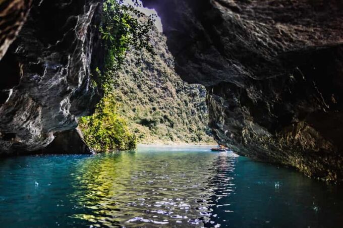 From Ha Noi: Hoa Lu – Tam Coc / Trang An – Mua Cave - Authentic Vietnamese Cuisine