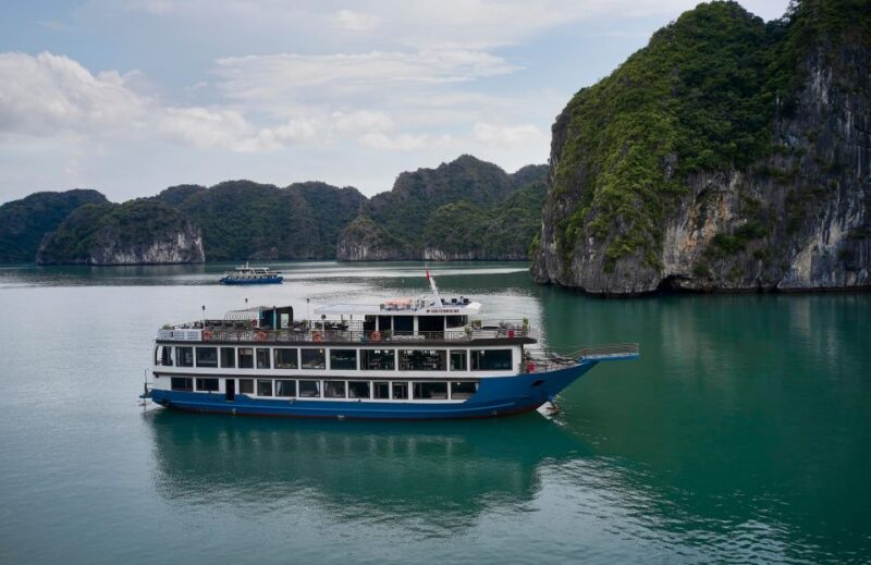 From Halong: 2 Days / 1 Night With Halong - Lan Ha Tour - Itinerary Day 1