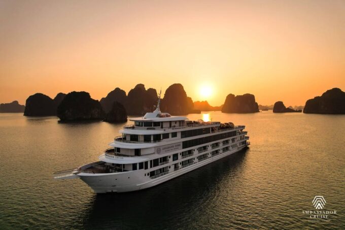 From Halong: HALONG DINNER CRUISE With ENTERTAINMENT - Dietary Restrictions