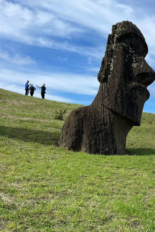 From Hanga Roa: Rapa Nui Culture Sightseeing Tour - Guides and Expertise