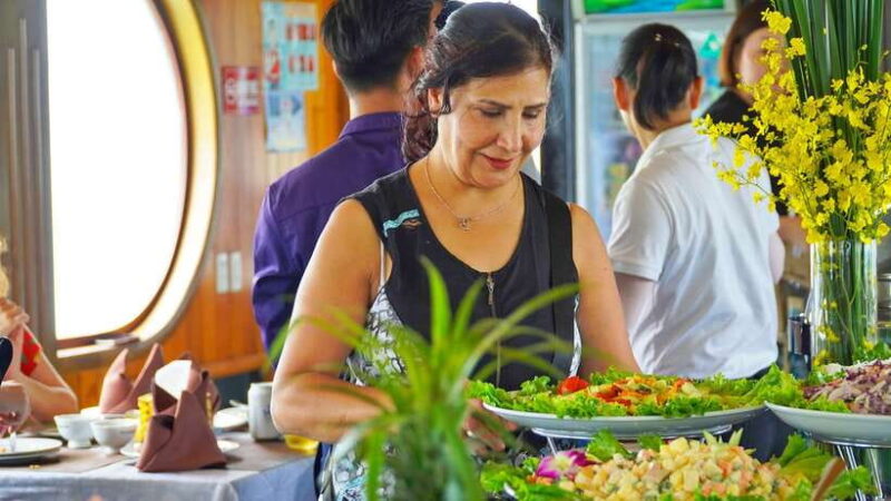 From Hanoi: 1 -Day Halong Bay Cruise With Big & Small Groups - Customer Experience