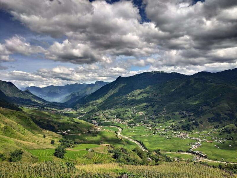 From Hanoi: 1-day Sapa Trekking Tour With Overnight Bus - Itinerary Details