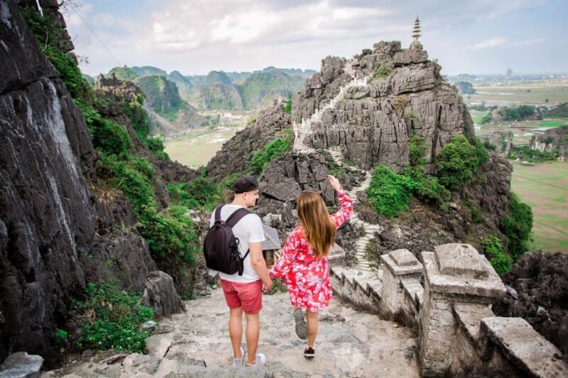 From Hanoi: 1D Group Tour to Visit Ninh Binh - Lunch & Bus - Included in the Tour
