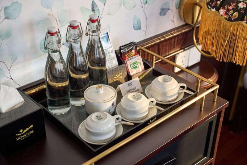 From Hanoi: 2-Day Bai Tu Long Bay by Signature Cruise - Cruise Inclusions
