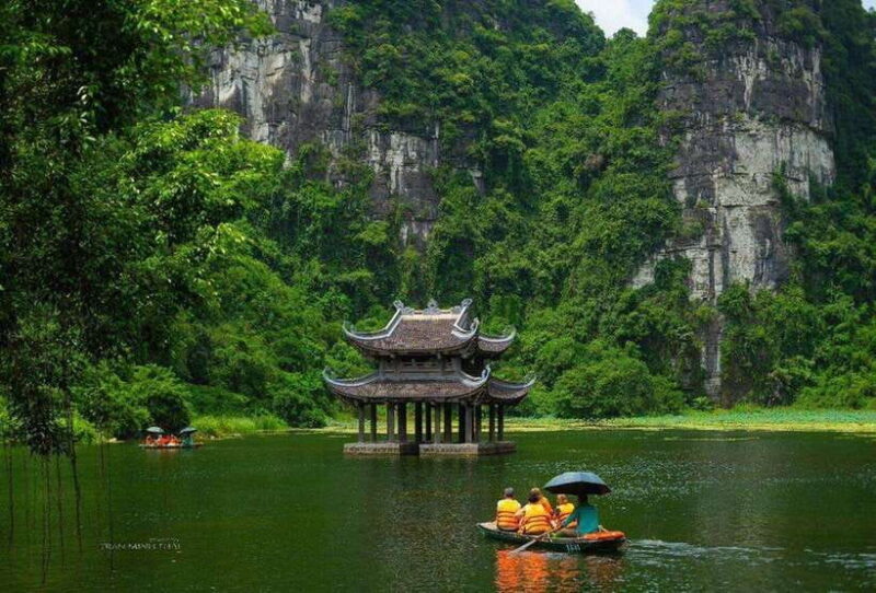 From Hanoi: 2-Day Ninh Binh, Hoa Lu, and Trang An Tour - Tour Overview