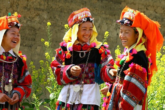 From Hanoi: 2-Day Overnight Sapa Tour by Luxury Van Limousine - Packing and Clothing