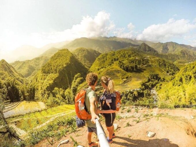 From Hanoi 2-Day Sa Pa Ethnic Homestay Tour With Trekking - Dining Experiences