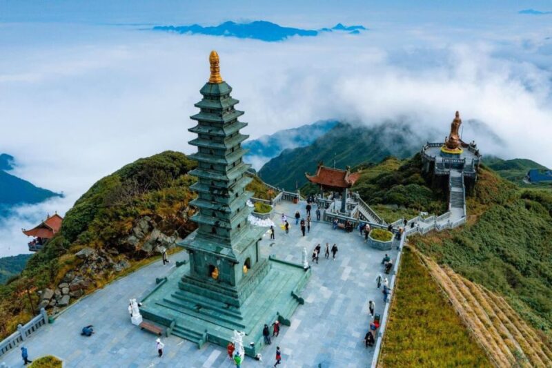 From Hanoi: 2-Day Sapa, Fansipan, and Muong Hoa Valley Tour - Fansipan Peak Ascent