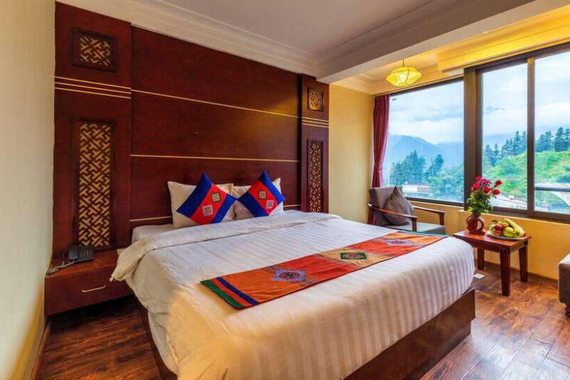 From Hanoi: 2-Day Sapa Tour by Limousine Van and Hotel - Key Points