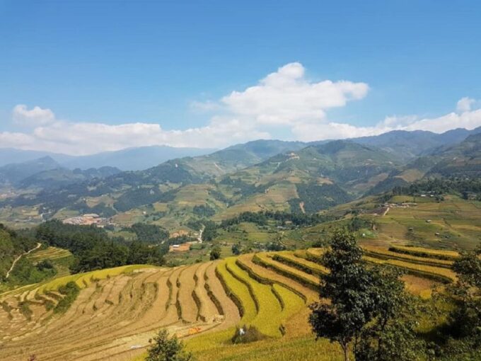 From Hanoi: 2-Day Trekking to Villages in Sapa With Homestay - Included Amenities