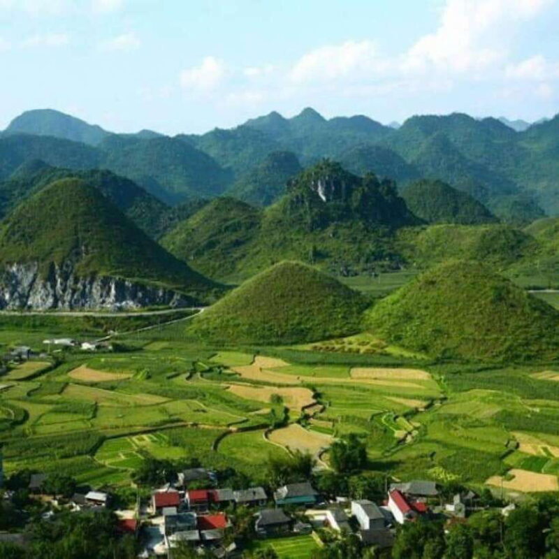 From Hanoi: 3-Day 4-Night Ha Giang Loop Tour With Easy Rider - Day 1: Ha Giang City to Dong Van Town