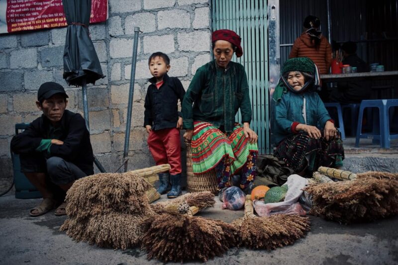 From Hanoi: 3-Day Best Of Ha Giang Loop Private Tour - Lung Cam Hmong Village and Kings Palace