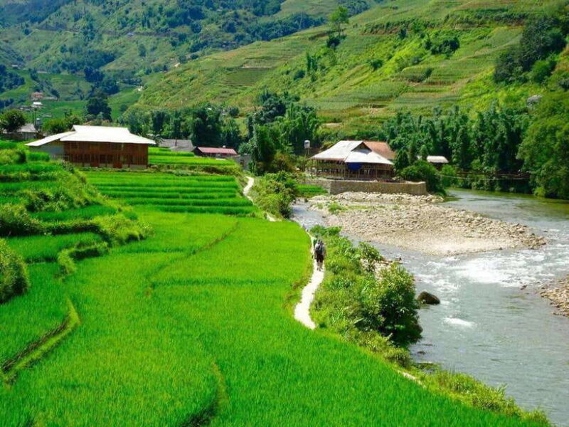 From Hanoi: 3-Day Sapa, Fansipan, Ninh Binh Tour With Meals - Discovering the Trang An Caves