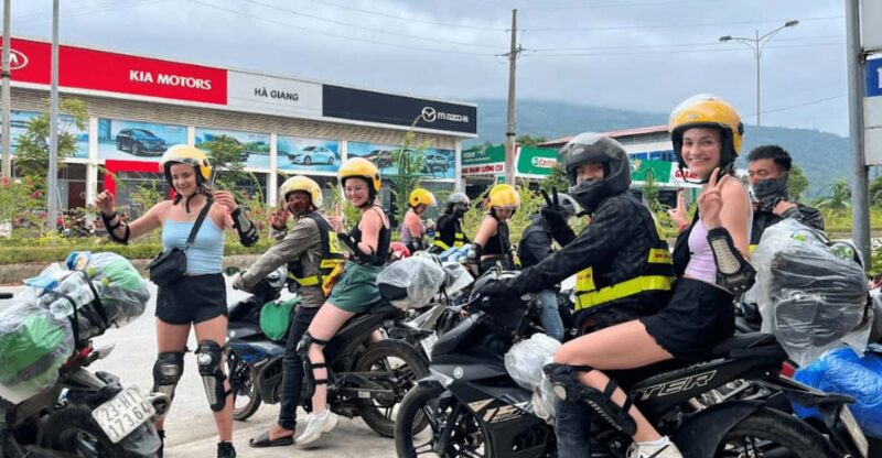 From Hanoi: 3DAY Ha Giang Loop Motorbike Tour With Boat Trip - Day 1: Boat Trip & Sightseeing