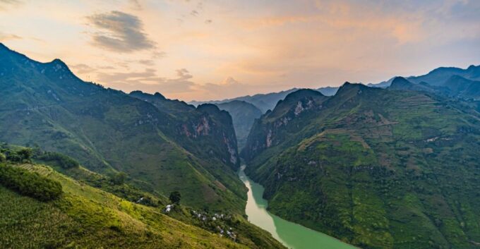 From Hanoi: 4-Day Panorama Of Ha Giang Loop Private Tour - Unspoiled Landscapes