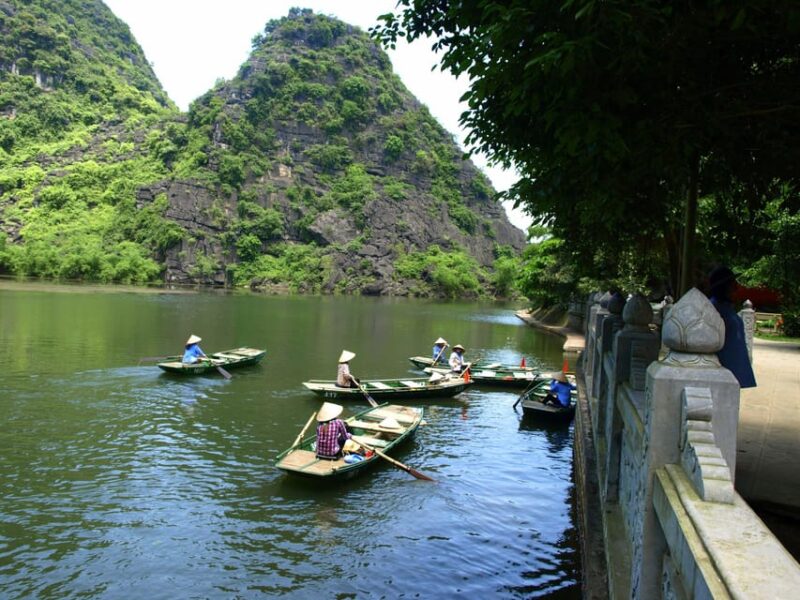 From Hanoi: Bai Dinh, Trang An, and Mua Cave Day Tour - Trang An Cave System