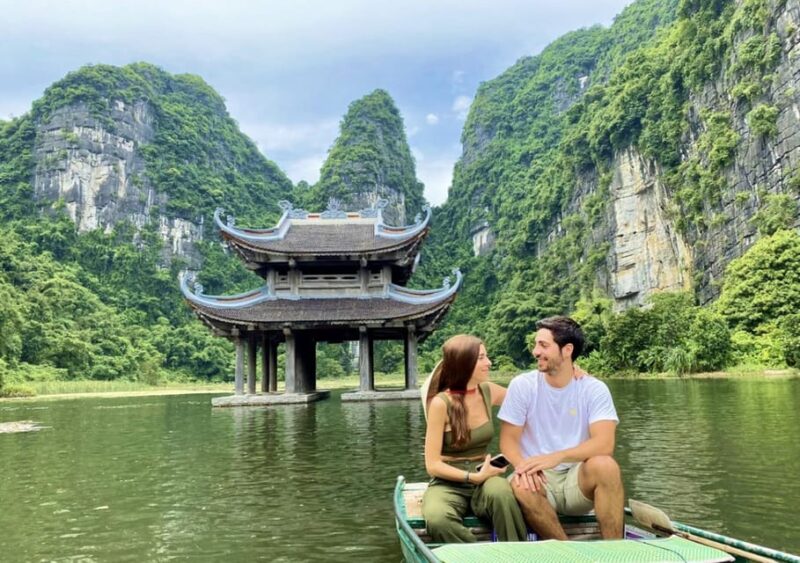 From Hanoi: Bai Dinh, Trang An and Mua Cave Full-Day Tour - Inclusions and Amenities