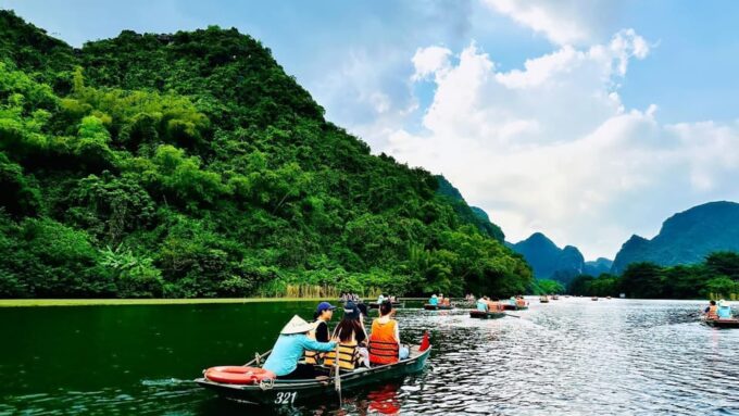 From Hanoi: Bai Dinh - Trang An - Buffet Lunch| Vietnam - Important Information