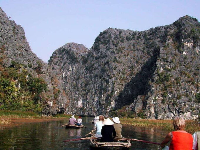 From Hanoi: Bai Dinh, Trang An Mua Cave - A Scenic Day Tour - Customer Feedback and Insights