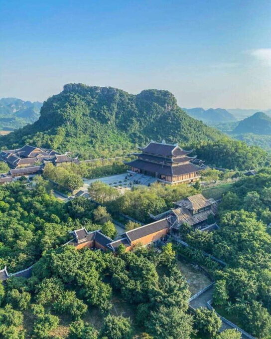 From Hanoi: Bai Dinh - Trang An - Mua Cave Day Trip - Exploring Trang An Landscape Complex
