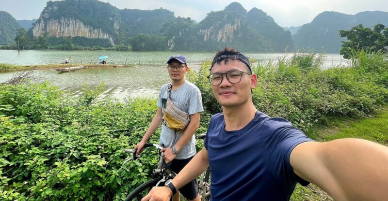 From Hanoi: Cuu, Quang Phu Cau, & Quan Son Lake Cycling Tour - Explore Cuu Ancient Village