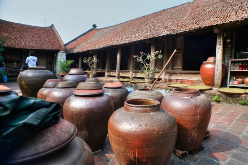 From Hanoi: Duong Lam Ancient Village - Exploring Duong Lam Village