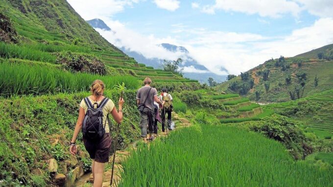 FROM HANOI: EXPLORE CATCAT–FANSIPAN - HANOI 2 Days 1 Night - Scenic Vistas From Fansipan Mountain