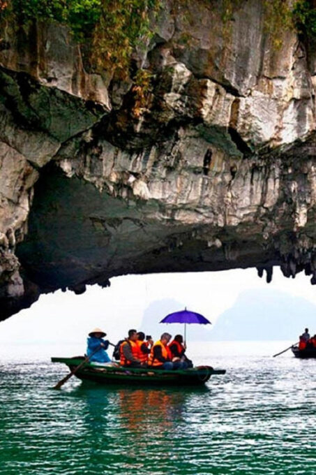 From Hanoi: Explore Ha Long Bay in 1 Day - Lunch and On-board Experience